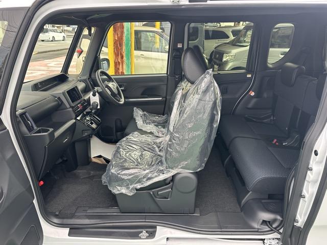 タント カスタムX スマートキー LEDヘッドライト 両側パワースライドドア フルオートエアコン シートヒーター USB充電ソケット ロールサンシェード シートバックテーブル バックカメラ フォグランプ 届出済未使用車(7枚目)