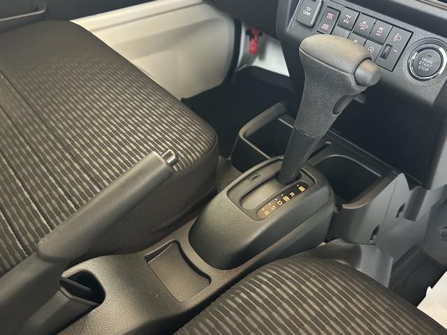 ハイゼットトラック エクストラ 4WD CVT フロアマット サイドバイザー スマートキー 電動格納ドアミラー パワーウィンドー 作業灯 衝突被害軽減ブレーキ アイドリングストップ オートライト エアコン パワステ 届出済未使用車(19枚目)