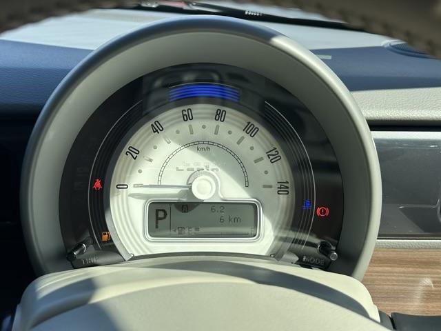 アルトラパンＬＣ Ｘ　全方位カメラ　スマートキー　ＬＥＤヘッドライト　フルオートエアコン　シートヒーター　ＵＳＢ充電ソケット　革巻きハンドル　ステアリングスイッチ　衝突被害軽減ブレーキ　クリアランスソナー　届出済未使用車（19枚目）