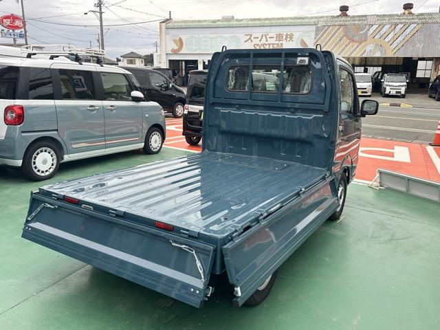 キャリイトラック KX 2WD 4AT 純正CDデッキ キーレス LEDヘッドライト 電動格納ドアミラー パワーウィンドー 作業灯 衝突被害軽減ブレーキ クリアランスソナー フォグランプ アイドリングストップ 届出済未使用車(13枚目)