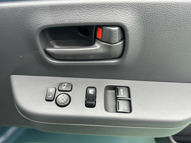 キャリイトラック KX 2WD 4AT 純正CDデッキ キーレス LEDヘッドライト 電動格納ドアミラー パワーウィンドー 作業灯 衝突被害軽減ブレーキ クリアランスソナー フォグランプ アイドリングストップ 届出済未使用車(15枚目)