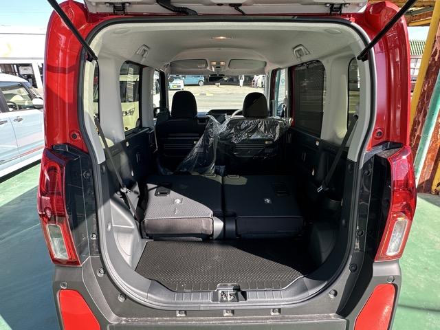 タント ファンクロス 9インチディスプレイオーディオ バックカメラ スマートキー LEDヘッドライト 両側パワースライドドア フルオートエアコン シートヒーター ロールサンシェード シートバックテーブル ディーラー試乗車(15枚目)