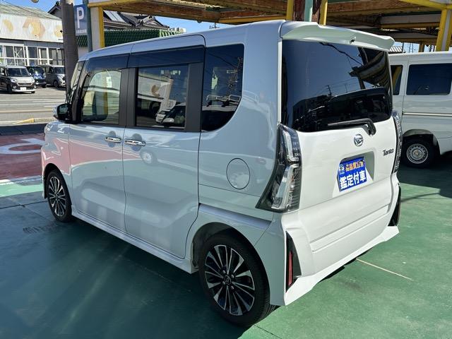 タント カスタムRS エコアイドルレス スマートキー LEDヘッドライト 両側パワースライドドア フルオートエアコン シートヒーター ロールサンシェード シートバックテーブル 革巻きハンドル フォグランプ オートライト(5枚目)