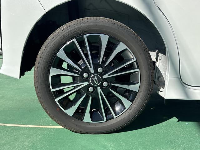 タント カスタムRS エコアイドルレス スマートキー LEDヘッドライト 両側パワースライドドア フルオートエアコン シートヒーター ロールサンシェード シートバックテーブル 革巻きハンドル フォグランプ オートライト(17枚目)