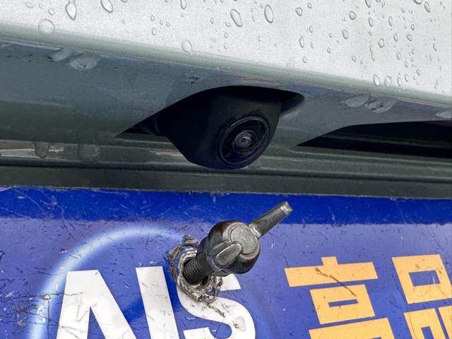 Ｎ－ＢＯＸ ファッションスタイル　コンフォートパッケージ装着車／運転席・助手席シートヒーター　パワースライドドア　リアセンターアームレスト　シートバックテーブル　オートリトラミラー　ホンダセンシング　ＬＥＤヘッドライト　届出済未使用車（12枚目）