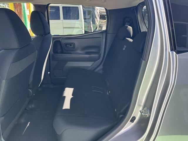 サクラ X ナビゲーション バックカメラ スマートキー LEDヘッドライト フルオートエアコン 電気式パーキングブレーキ 電動格納ドアミラー 前後パワーウィンドー 衝突被害軽減ブレーキ オートライト(7枚目)