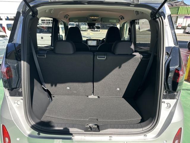 サクラ X ナビゲーション バックカメラ スマートキー LEDヘッドライト フルオートエアコン 電気式パーキングブレーキ 電動格納ドアミラー 前後パワーウィンドー 衝突被害軽減ブレーキ オートライト(11枚目)