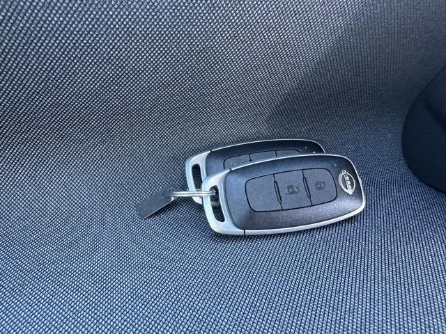 サクラ X ナビゲーション バックカメラ スマートキー LEDヘッドライト フルオートエアコン 電気式パーキングブレーキ 電動格納ドアミラー 前後パワーウィンドー 衝突被害軽減ブレーキ オートライト(18枚目)