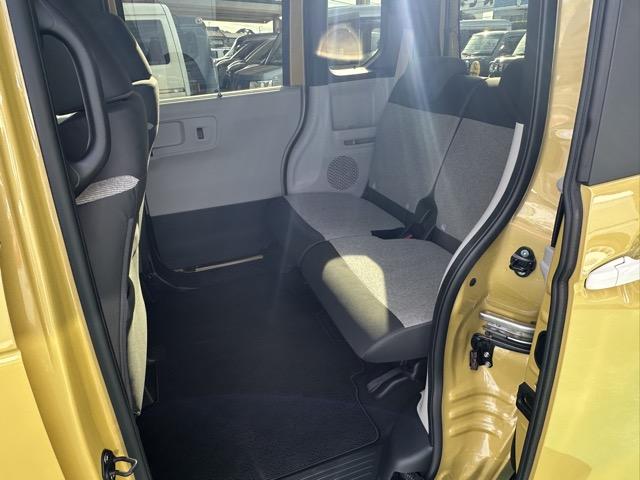 N-BOX ファッションスタイル 純正ディスプレイオーディオ・バックモニター付 ホンダセンシング LEDヘッドランプ パワースライドドア 電子制御パーキングブレーキ オートブレーキホールド機能 ロールサンシェード スマートキー(7枚目)