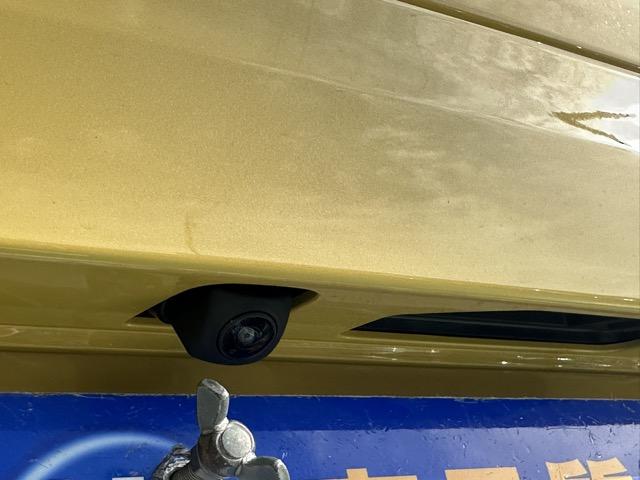 N-BOX ファッションスタイル 純正ディスプレイオーディオ・バックモニター付 ホンダセンシング LEDヘッドランプ パワースライドドア 電子制御パーキングブレーキ オートブレーキホールド機能 ロールサンシェード スマートキー(11枚目)