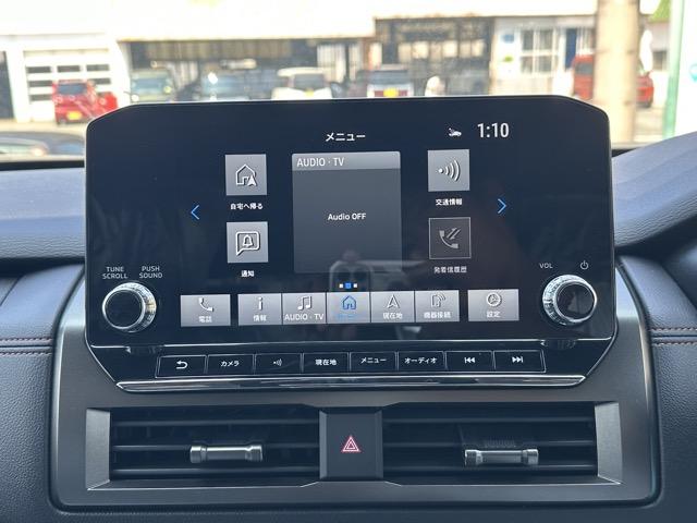 トライトン GSR e-Assist スマートフォン連携ナビゲーション LEDヘッドライト ルーフレール 液晶メーター 本革巻ステアリング シート&ステアリングヒーター パワーシート サーキュレーター 登録済未使用車(25枚目)