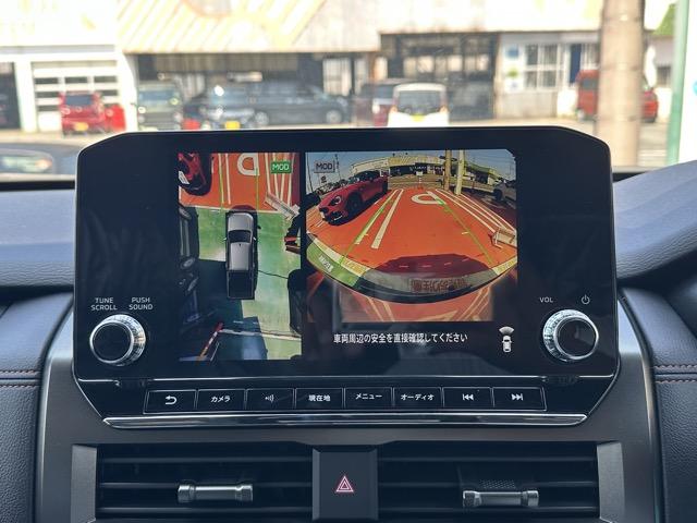 トライトン GSR e-Assist スマートフォン連携ナビゲーション LEDヘッドライト ルーフレール 液晶メーター 本革巻ステアリング シート&ステアリングヒーター パワーシート サーキュレーター 登録済未使用車(29枚目)