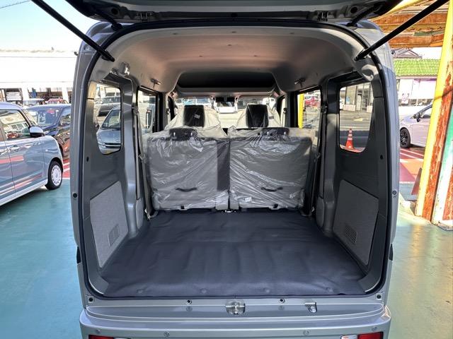 エブリイ ジョインターボ 2WD CVT 両側ワンアクションパワースライドドア フルオートエアコン セーフティサポート LEDヘッドランプ 運転席シートヒーター キーレスプッシュスタート オーバーヘッドシェルフ 届出済未使用車(12枚目)