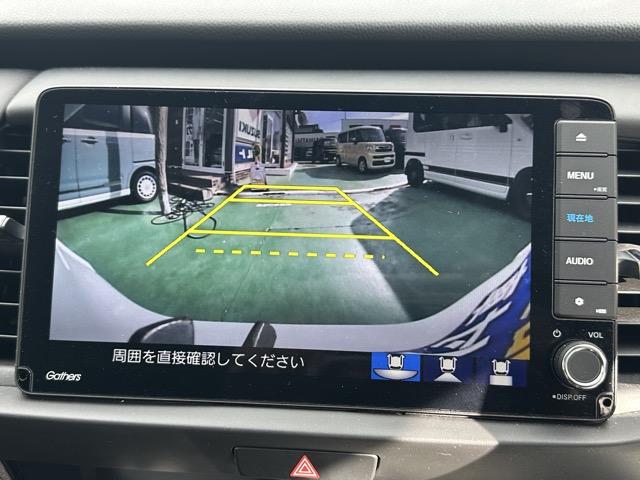 フィット ｅ：ＨＥＶホーム　純正ナビ・バックモニター・ドライブレコーダー・ＥＴＣ付　ホンダセンシング　ＬＥＤヘッドランプ　電子制御パーキングブレーキ　オートブレーキホールド機能　本革巻ステアリング　スマートキー　アルミホイール（20枚目）