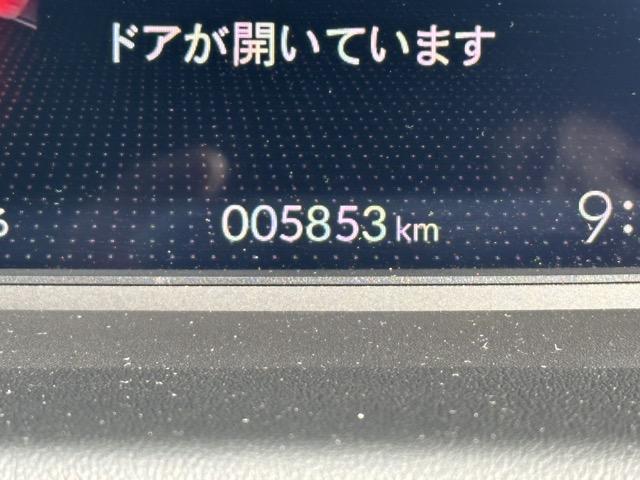 フィット ｅ：ＨＥＶホーム　純正ナビ・バックモニター・ドライブレコーダー・ＥＴＣ付　ホンダセンシング　ＬＥＤヘッドランプ　電子制御パーキングブレーキ　オートブレーキホールド機能　本革巻ステアリング　スマートキー　アルミホイール（32枚目）