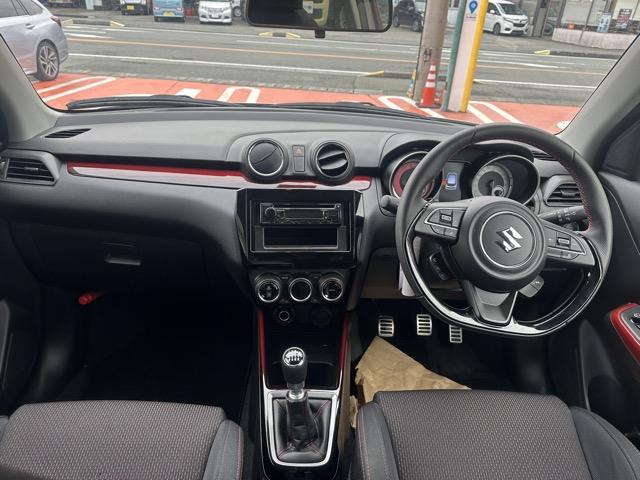 スイフトスポーツ ベースグレード セーフティーパッケージ装着車 6MT 走行距離8,078KM 社外オーディオ スマートキー LEDヘッドライト フルオートエアコン シートヒーター 革巻きハンドル オートクルーズコントロール(8枚目)