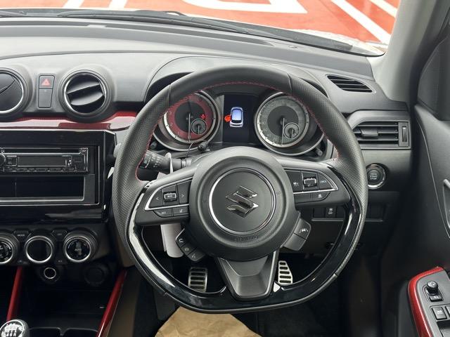 スイフトスポーツ ベースグレード セーフティーパッケージ装着車 6MT 走行距離8,078KM 社外オーディオ スマートキー LEDヘッドライト フルオートエアコン シートヒーター 革巻きハンドル オートクルーズコントロール(9枚目)