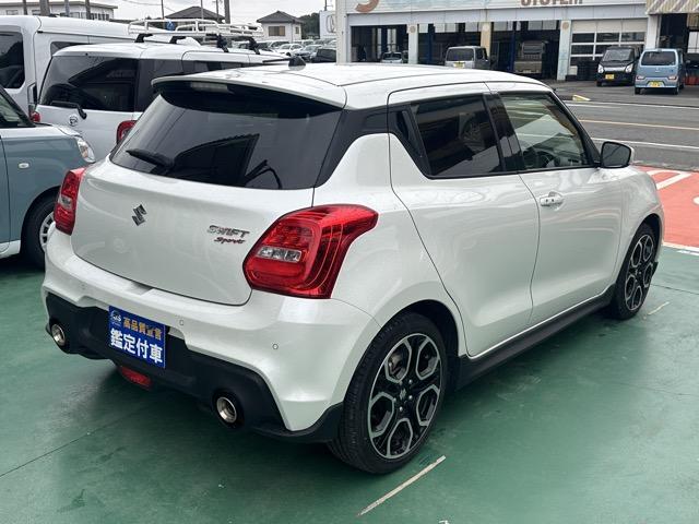 スイフトスポーツ ベースグレード セーフティーパッケージ装着車 6MT 走行距離8,078KM 社外オーディオ スマートキー LEDヘッドライト フルオートエアコン シートヒーター 革巻きハンドル オートクルーズコントロール(11枚目)