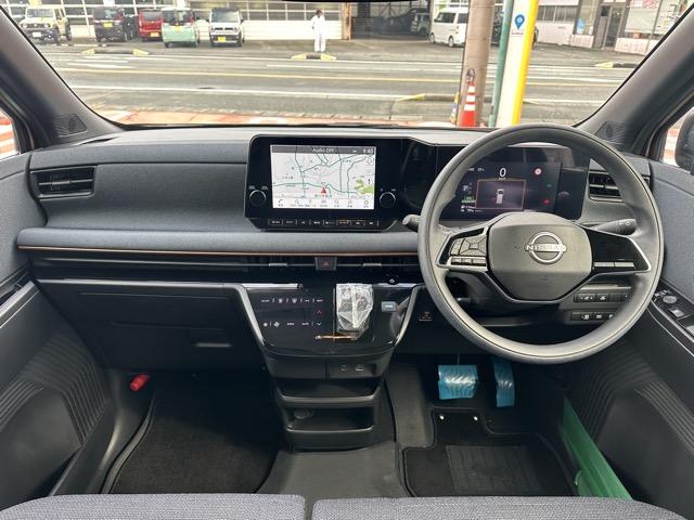 サクラ X 純正ナビゲーション アラウンドビューモニター ETC スマートキー LEDヘッドライト フルオートエアコン 電気式パーキングブレーキ ベンチシート 電動格納ドアミラー 前後パワーウィンドー(8枚目)