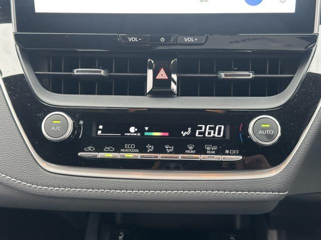 カローラツーリング アクティブスポーツ 純正ナビゲーション バックカメラ ETC スマートキー LEDヘッドライト フルオートエアコン シートヒーター&ハンドルヒーター USB充電ソケット 革巻きハンドル オートクルーズコントロール(19枚目)