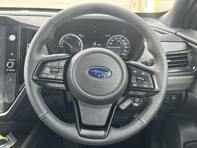 フォレスター X-ブレイクS:HEV EX アイサイト LEDヘッドランプ 11.6インチセンターインフォメーションディスプレイ ドライバーモニタリングシステム 12.3インチフル液晶メーター ハンズフリーパワーリヤゲート 登録済未使用車(9枚目)