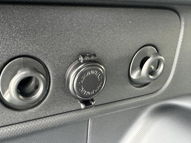 フォレスター X-ブレイクS:HEV EX アイサイト LEDヘッドランプ 11.6インチセンターインフォメーションディスプレイ ドライバーモニタリングシステム 12.3インチフル液晶メーター ハンズフリーパワーリヤゲート 登録済未使用車(14枚目)