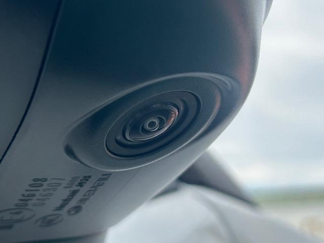 フォレスター X-ブレイクS:HEV EX アイサイト LEDヘッドランプ 11.6インチセンターインフォメーションディスプレイ ドライバーモニタリングシステム 12.3インチフル液晶メーター ハンズフリーパワーリヤゲート 登録済未使用車(19枚目)