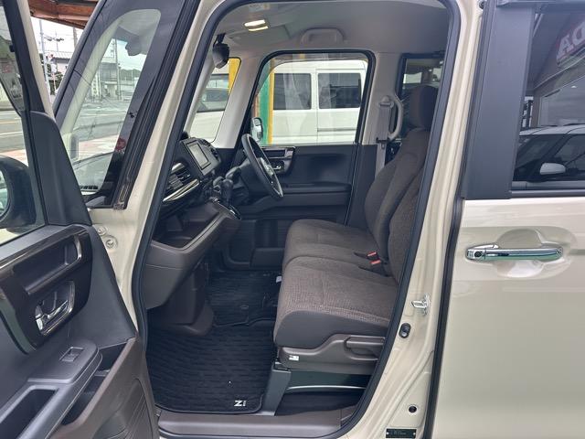 N-BOX L コーディネートスタイル 純正ナビゲーション バックカメラ スマートキー LEDヘッドライト 両側パワースライドドア フルオートエアコン シートヒーター USB充電ソケット ロールサンシェード シートバックテーブル(6枚目)