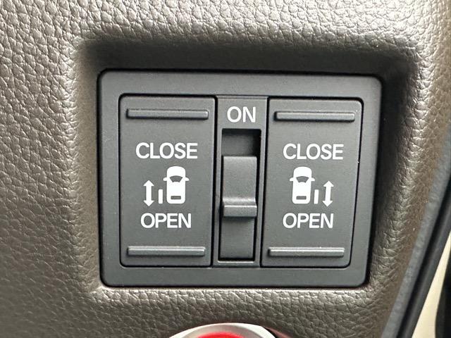 N-BOX L コーディネートスタイル 純正ナビゲーション バックカメラ スマートキー LEDヘッドライト 両側パワースライドドア フルオートエアコン シートヒーター USB充電ソケット ロールサンシェード シートバックテーブル(18枚目)