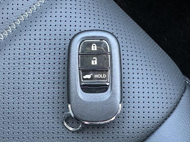 ZR-V e:HEV Z 内装色/ブラック ホンダセンシング フルLEDヘッドライト HondaCONNECTディスプレー+ETC2.0 BOSEプレミアムサウンド シートヒーター ステアリングヒーター パワーテールゲート(27枚目)