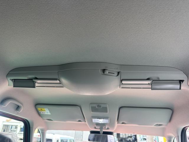 スペーシアカスタム ハイブリッドXS 全方位カメラ付きナビゲーション スマートキー LEDヘッドライト 両側パワースライドドア フルオートエアコン シートヒーター ロールサンシェード シートバックテーブル サーキュレーター 届出済未使用車(10枚目)