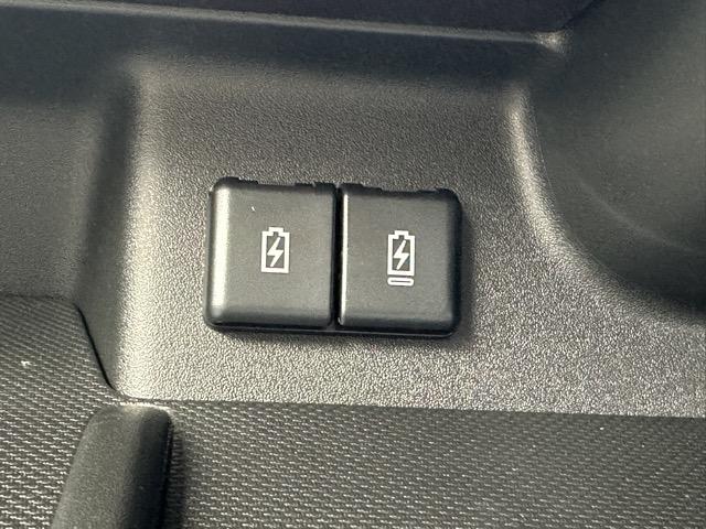 スペーシアカスタム ハイブリッドXS 全方位カメラ付きナビゲーション スマートキー LEDヘッドライト 両側パワースライドドア フルオートエアコン シートヒーター ロールサンシェード シートバックテーブル サーキュレーター 届出済未使用車(22枚目)