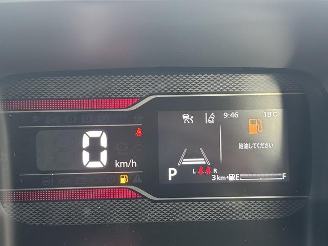 スペーシアカスタム ハイブリッドXS 全方位カメラ付きナビゲーション スマートキー LEDヘッドライト 両側パワースライドドア フルオートエアコン シートヒーター ロールサンシェード シートバックテーブル サーキュレーター 届出済未使用車(23枚目)