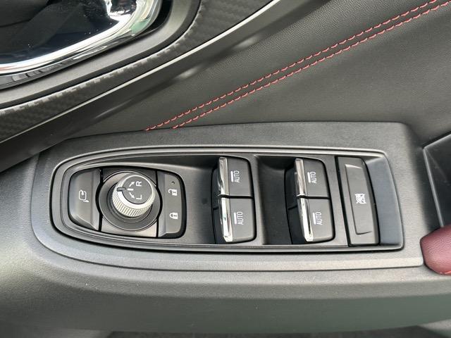 納車前に、専属のクリーニングスタッフが、ピッカピカにクリーニングして納車いたします！もちろん、ピッカピカの状態でお渡しするクリーニング費用も支払総額に含まれています！