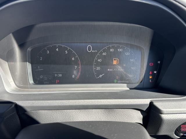 ステップワゴン スパーダ プレミアムライン 7人乗り ホンダセンシング フルLEDヘッドライト マルチビューカメラシステム パワーテールゲート 両側パワースライドドア シートヒーター 2列目キャプテンシート/オットマン付 登録済未使用車(25枚目)