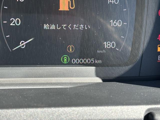 ステップワゴン スパーダ プレミアムライン 7人乗り ホンダセンシング フルLEDヘッドライト マルチビューカメラシステム パワーテールゲート 両側パワースライドドア シートヒーター 2列目キャプテンシート/オットマン付 登録済未使用車(26枚目)