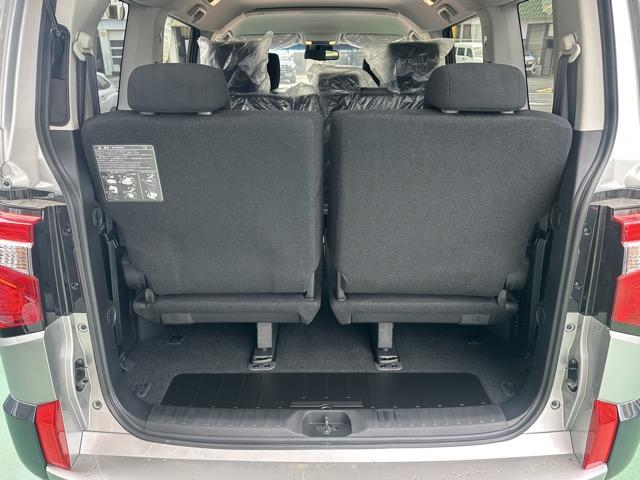 デリカD:5 P 8人乗り ナビ取付パッケージII オートステップ付 スマートキー LEDヘッドライト 両側パワースライドドア 全方位カメラ フルオートエアコン シートヒーター パワーシート パワーバックドア(11枚目)