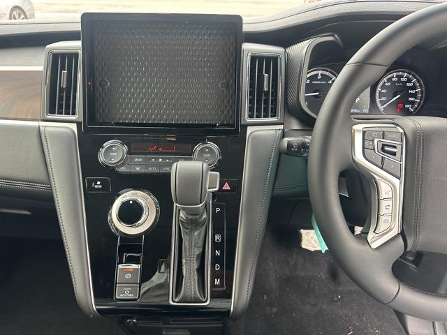 デリカD:5 P 8人乗り ナビ取付パッケージII オートステップ付 スマートキー LEDヘッドライト 両側パワースライドドア 全方位カメラ フルオートエアコン シートヒーター パワーシート パワーバックドア(21枚目)