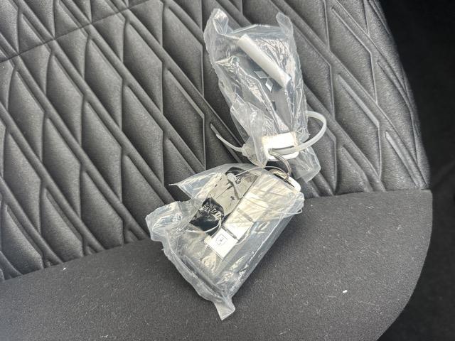 デリカD:5 P 8人乗り ナビ取付パッケージII オートステップ付 スマートキー LEDヘッドライト 両側パワースライドドア 全方位カメラ フルオートエアコン シートヒーター パワーシート パワーバックドア(24枚目)