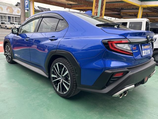 WRX S4 STIスポーツR EX 純正ナビゲーション 全方位カメラ スマートキー LEDヘッドライト フルオートエアコン シートヒーター パワーシート 革巻きハンドル オートクルーズコントロール パドルシフト アルミペダル(5枚目)