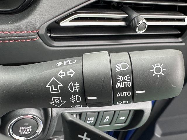 WRX S4 STIスポーツR EX 純正ナビゲーション 全方位カメラ スマートキー LEDヘッドライト フルオートエアコン シートヒーター パワーシート 革巻きハンドル オートクルーズコントロール パドルシフト アルミペダル(21枚目)