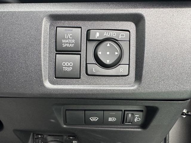 GRヤリス RZ ハイパフォーマンス 走行距離5,426KM 4WD AT 純正ナビゲーション バックカメラ ETC スマートキー LEDヘッドライト フルオートエアコン シートヒーター&ハンドルヒーター 革巻きハンドル パドルシフト(17枚目)