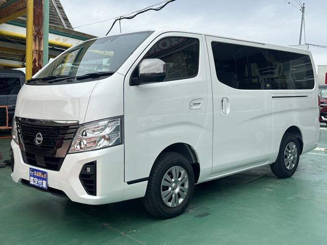 キャラバン ロンググランドプレミアムGX ディーゼル車 4WD スマートキー LEDヘッドライト 両側スライドドア フルオートエアコン シートヒーター アラウンドビューモニター デジタルインナーミラー 革巻きハンドル 登録済未使用車(4枚目)