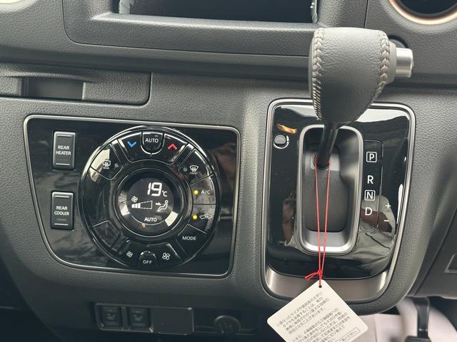 キャラバン ロンググランドプレミアムGX ディーゼル車 4WD スマートキー LEDヘッドライト 両側スライドドア フルオートエアコン シートヒーター アラウンドビューモニター デジタルインナーミラー 革巻きハンドル 登録済未使用車(24枚目)