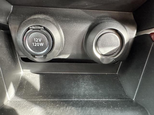 スイフトスポーツ ベースグレード 走行距離7,503KM セーフティパッケージ装着車 AT 社外ナビゲーション スマートキー LEDヘッドライト フルオートエアコン シートヒーター 革巻きハンドル オートクルーズコントロール(18枚目)