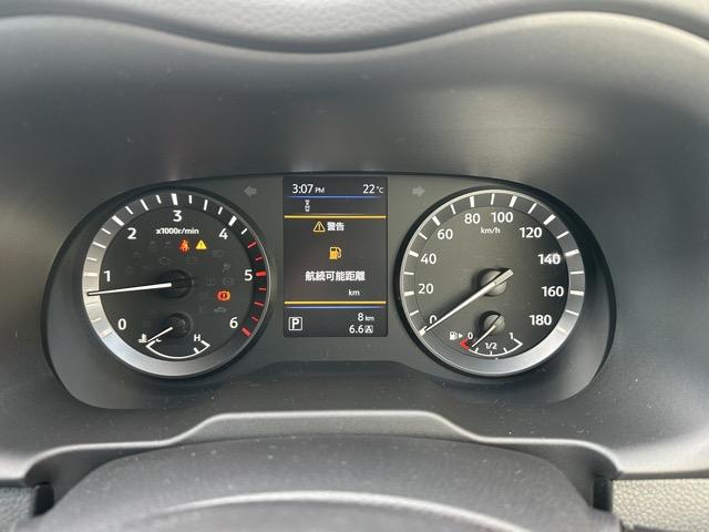 キャラバン ロングオーテックラインプラス　ディーゼル車　４ＷＤ　寒冷地仕様　左パワースライドドア　スマートキー　ＬＥＤヘッドライト　アラウンドビューモニター　デジタルインナーミラー　フルオートエアコン　シートヒーター　登録済未使用車（33枚目）