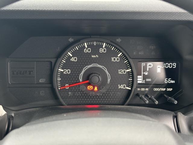 タフト Ｘ　エコアイドルレス　スマートキー　ＬＥＤヘッドライト　フルオートエアコン　電気式パーキングブレーキ　ＵＳＢ充電ソケット　ステアリングスイッチ　バックカメラ　衝突被害軽減ブレーキ　届出済未使用車（23枚目）