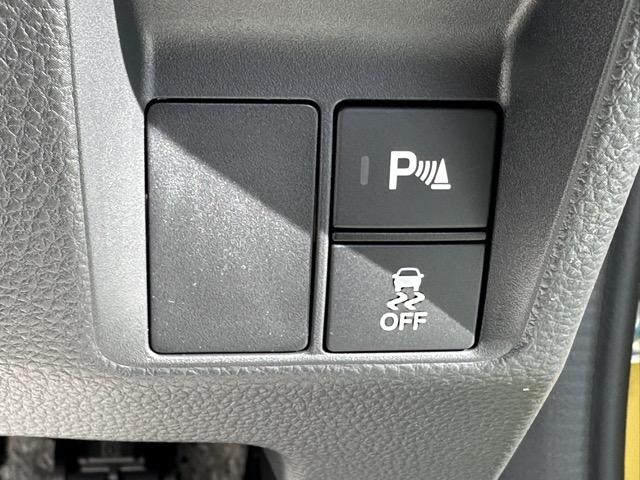 Ｎ－ＶＡＮ ファン　２ＷＤ　ＣＶＴ　ホンダセンシング　フルＬＥＤヘッドライト　運転席用＆助手席用ｉ－ＳＲＳエアバッグシステム　充電用ＵＳＢジャック　スマートキー　アクセサリーソケット（ＤＣ１２Ｖ）　届出済未使用車（18枚目）