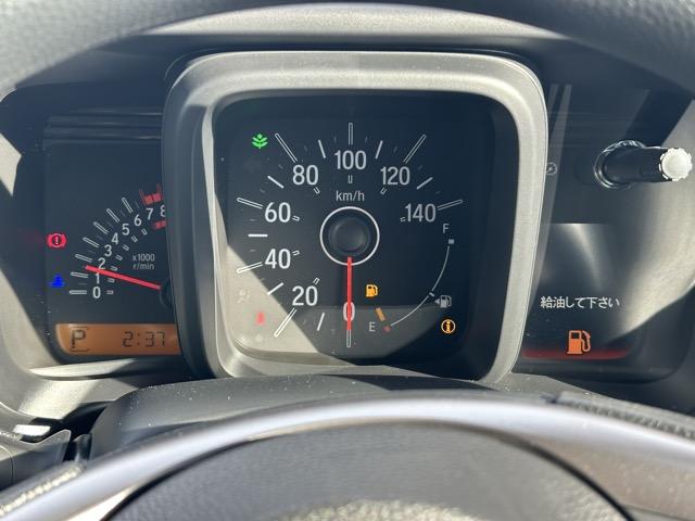 Ｎ－ＶＡＮ ファン　２ＷＤ　ＣＶＴ　ホンダセンシング　フルＬＥＤヘッドライト　運転席用＆助手席用ｉ－ＳＲＳエアバッグシステム　充電用ＵＳＢジャック　スマートキー　アクセサリーソケット（ＤＣ１２Ｖ）　届出済未使用車（22枚目）