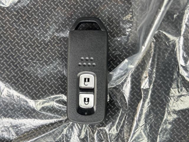 Ｎ－ＶＡＮ ファン　２ＷＤ　ＣＶＴ　ホンダセンシング　フルＬＥＤヘッドライト　運転席用＆助手席用ｉ－ＳＲＳエアバッグシステム　充電用ＵＳＢジャック　スマートキー　アクセサリーソケット（ＤＣ１２Ｖ）　届出済未使用車（24枚目）